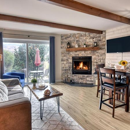 Elegant Apartment - View On Lake Tremblant & Mountain Mont-Tremblant Dış mekan fotoğraf